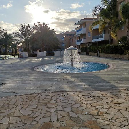 Iris Village, Near Kings Avenue Mall - By Imh Travel & Tours Paphos Extérieur photo
