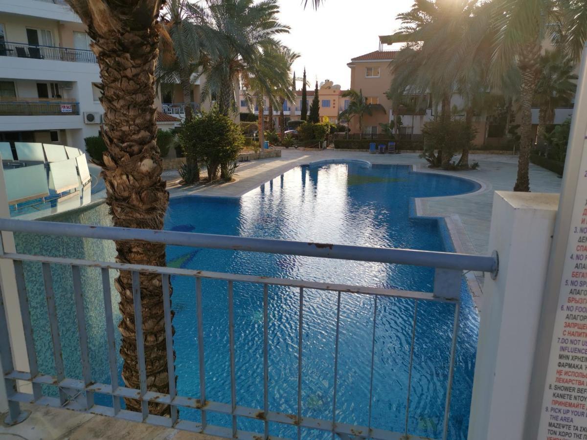 Iris Village, Near Kings Avenue Mall - By Imh Travel & Tours Paphos Extérieur photo
