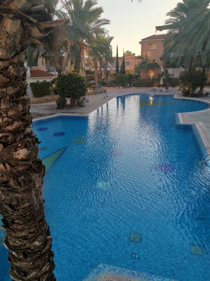 Iris Village, Near Kings Avenue Mall - By Imh Travel & Tours Paphos Extérieur photo