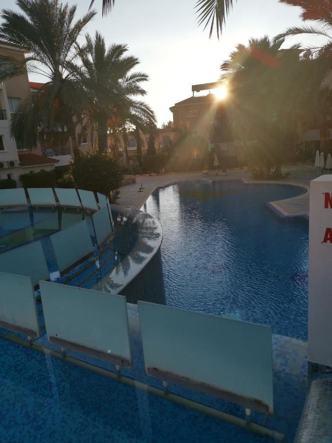 Iris Village, Near Kings Avenue Mall - By Imh Travel & Tours Paphos Extérieur photo