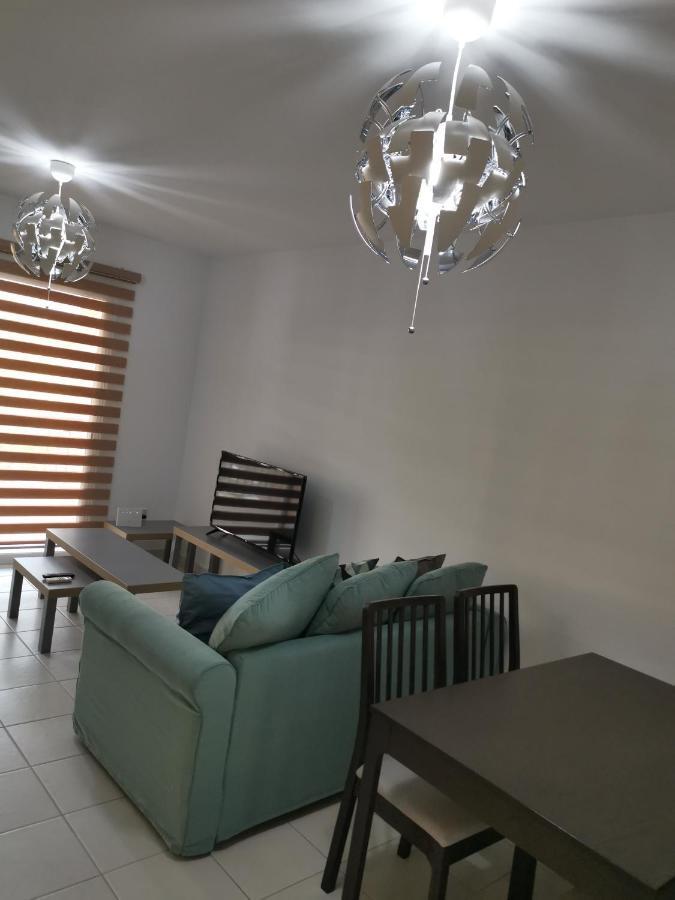 Iris Village, Near Kings Avenue Mall - By Imh Travel & Tours Paphos Extérieur photo